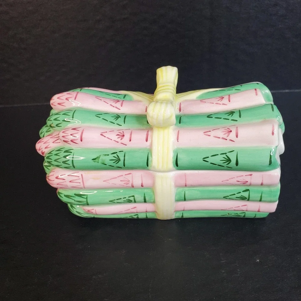 Metropolitan Museum of Art‎ (MMA) Asparagus Trinket Box Small Pink Green Russian